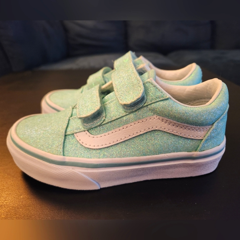 Vans Old Skool V Glitter Skate Shoe Size 11 Toddler